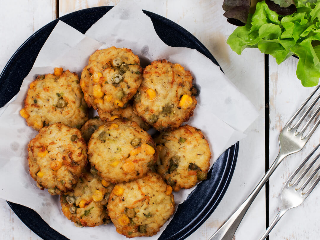 Croquetas de arroz, arvejas y choclo