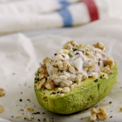 Palta rellena con atún